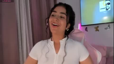 Snapshot of lore_rey chatting on July 2026 01:10:02 AM lore_rey online show from July 2026 01:10:02 AM