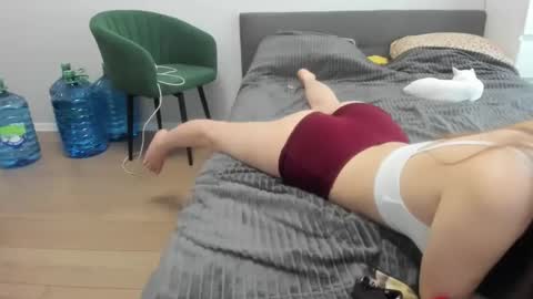 Lorelea cute online show from April 2026 07:45:01 AM