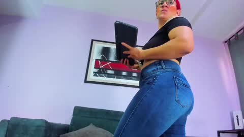 Loren Grey  online show from March 2025 11:51:01 AM