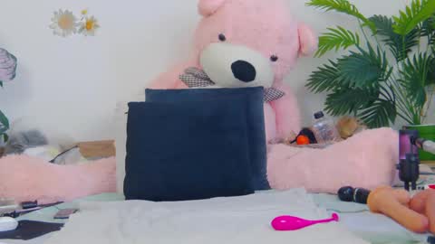 Hi Im Lorena an independent model Im waiting for you for any craziness you dream of... online show from March 2025 08:23:02 AM