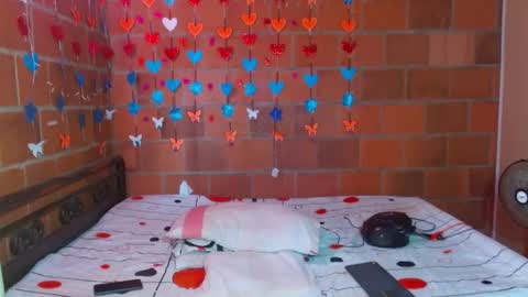 Lorena Capelli online show from September 2025 09:17:02 PM