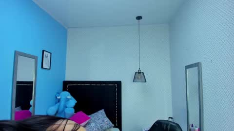 Snapshot of lorenadavies chatting on February 2025 12:39:01 PM lorenadavies online show from February 2025 12:39:01 PM