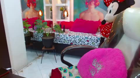 lore online show from September 2025 08:42:01 PM