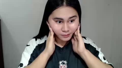 LOREN online show from January 2025 01:56:01 PM