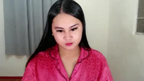 LOREN online show from January 2025 06:14:01 AM
