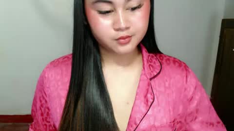 LOREN online show from February 2025 06:51:01 AM