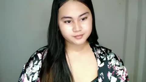 LOREN online show from March 2025 08:42:02 PM