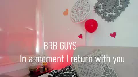 L O R E N online show from February 2025 01:16:01 PM