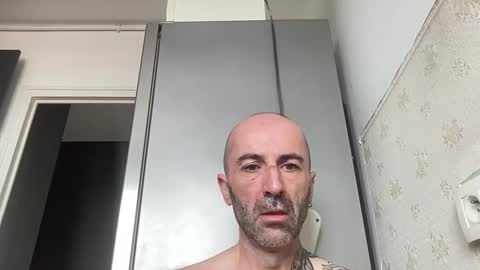 lorenzo44300 online show from December 2025 12:32:02 PM