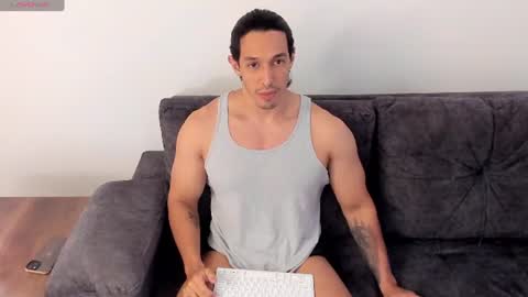 Lorenzo F online show from July 2026 10:49:02 PM
