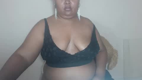 lorena online show from October 2025 07:53:01 AM