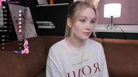 Alice online show from March 2025 10:42:01 PM