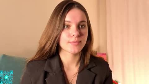 Chloe for Fan BlackHole online show from November 2025 05:35:02 PM