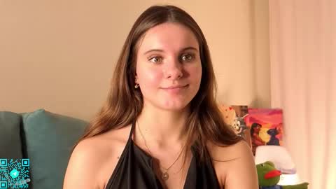 Chloe for Fan BlackHole online show from November 2025 05:45:02 PM