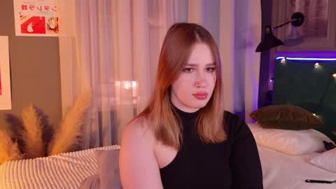 Lori online show from February 2025 09:08:02 PM