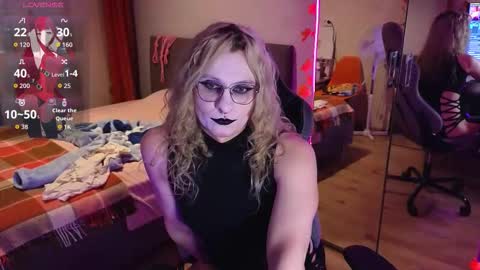 Snapshot of lori_myaf chatting on October 2025 03:01:02 PM Lori ----------------------------------- online show from October 2025 03:01:02 PM