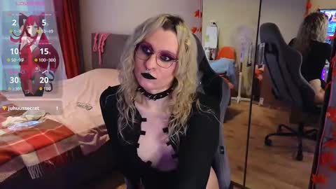 Snapshot of lori_myaf chatting on October 2025 01:44:02 PM Lori ----------------------------------- online show from October 2025 01:44:02 PM