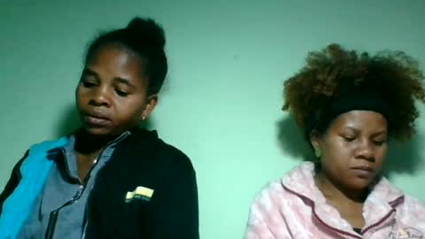 lorienne98 online show from June 2026 11:03:01 PM