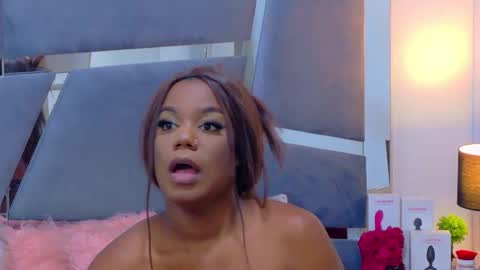 lorraine_johnson online show from April 2026 07:07:02 PM