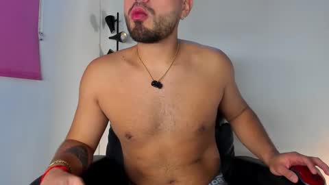 JUAN  JUAN online show from February 2026 10:31:02 AM