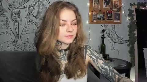 lostallice online show from October 2025 05:59:01 AM