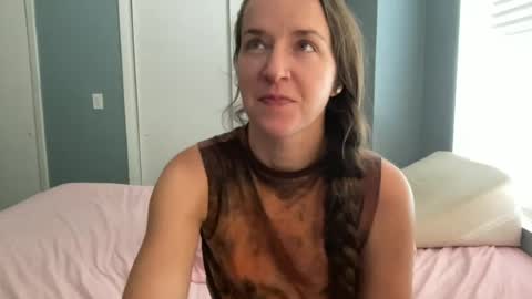 lothlori online show from July 2026 03:07:01 PM