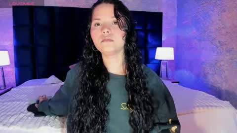 Lotti online show from March 2025 03:32:01 AM