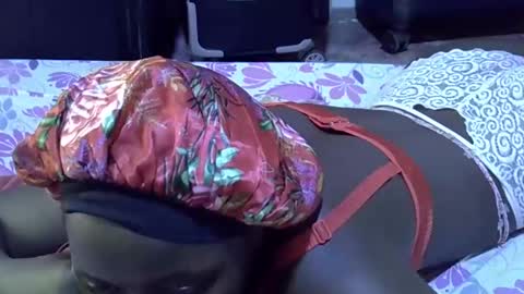 Snapshot of lotty_lavilla chatting on October 2025 06:58:02 PM lotty_lavilla online show from October 2025 06:58:02 PM