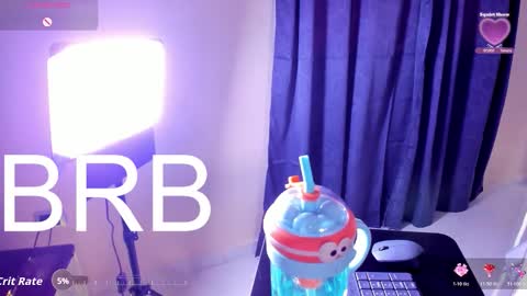 Snapshot of lou_22_ chatting on February 2026 05:07:02 PM Lou online show from February 2026 05:07:02 PM