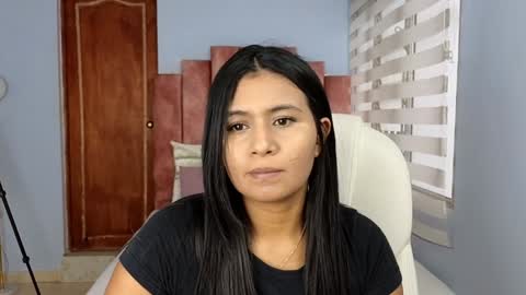  Lou Rosse  online show from December 2024 08:06:02 PM
