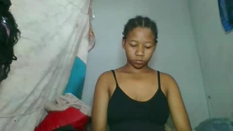 louane98 online show from March 2026 07:49:02 AM