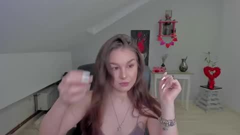 Snapshot of louannahart chatting on February 2026 05:13:02 AM louannahart online show from February 2026 05:13:02 AM