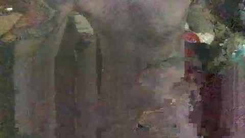 Snapshot of loudini_ chatting on September 2025 03:28:02 PM lewyay online show from September 2025 03:28:02 PM
