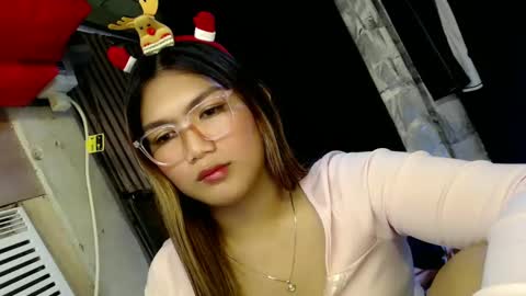 Snapshot of louheart chatting on December 2024 01:26:01 AM Sweet online show from December 2024 01:26:01 AM