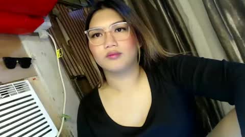 Snapshot of louheart chatting on March 2025 08:18:02 PM Sweet online show from March 2025 08:18:02 PM