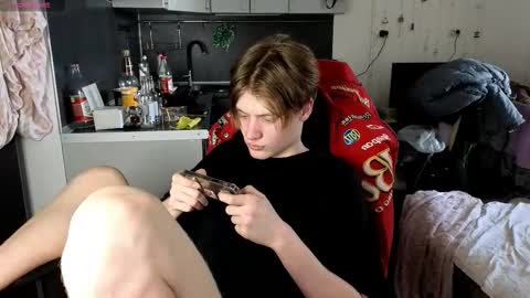 louie_evans online show from March 2026 07:56:02 AM