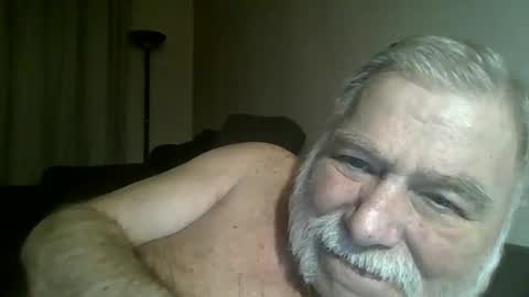 Snapshot of louis_chokdee chatting on December 2024 04:47:02 PM louis_chokdee online show from December 2024 04:47:02 PM