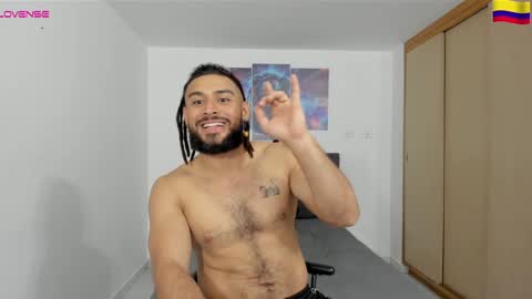 louis_marley_ online show from December 2024 02:30:01 AM