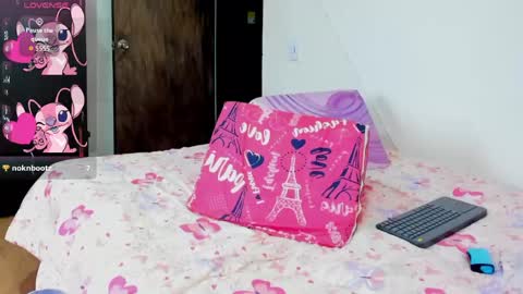 Mi lu online show from April 2026 01:06:02 PM