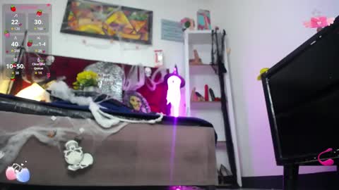  LouIse  online show from October 2025 12:26:02 PM