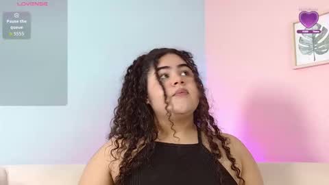 lourdes_moon22 online show from January 2026 12:32:01 PM