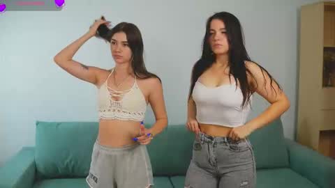 Brook and Del online show from September 2025 05:51:02 AM