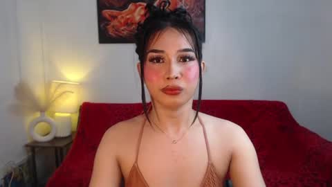 Snapshot of lovabletrans_deia chatting on June 2026 01:03:01 AM DEIA online show from June 2026 01:03:01 AM