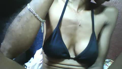 lovaelisa online show from November 2025 04:40:01 PM
