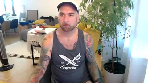 Guapito online show from June 2026 07:40:01 AM