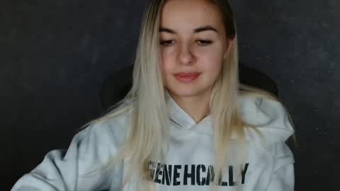 Megane online show from February 2025 12:57:02 PM