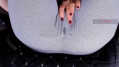 Kira online show from September 2025 03:44:01 PM