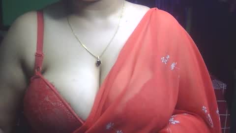 Luna online show from March 2026 09:28:01 PM