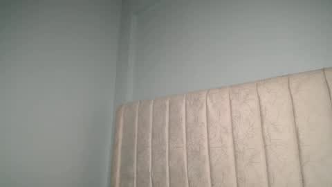 Snapshot of love_miah chatting on October 2025 03:06:01 AM Miah online show from October 2025 03:06:01 AM