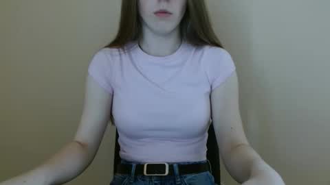 Snapshot of love_vivian chatting on May 2026 11:29:02 AM Vivian online show from May 2026 11:29:02 AM